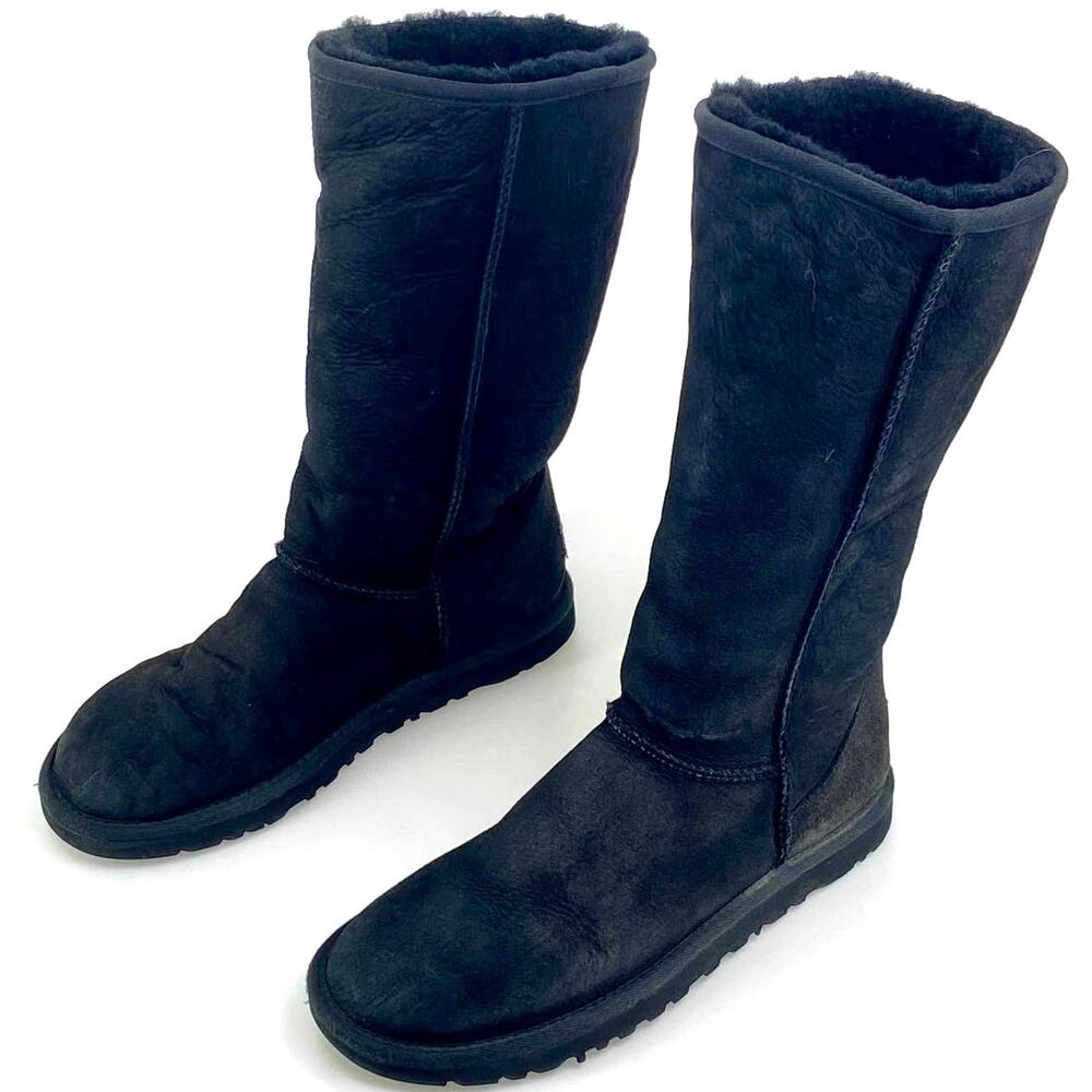 UGG Black Classic Tall Suede Winter Boots Women's Size 6 EUC With Box